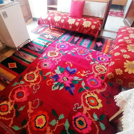 Karagjozi Hébergement de vacances Gjirokastër